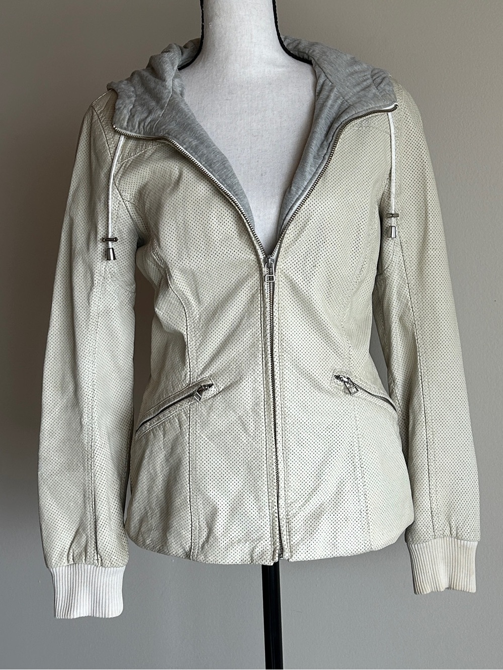 Danier Genuine Leather Cream Beige Hooded Zip Jacket Small